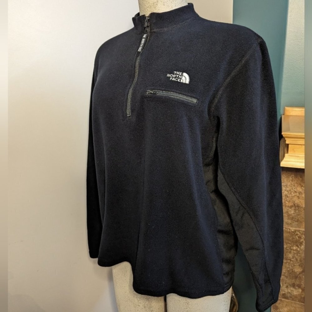 THE North Face 1/4 zip fleece Men's M or woman's XL